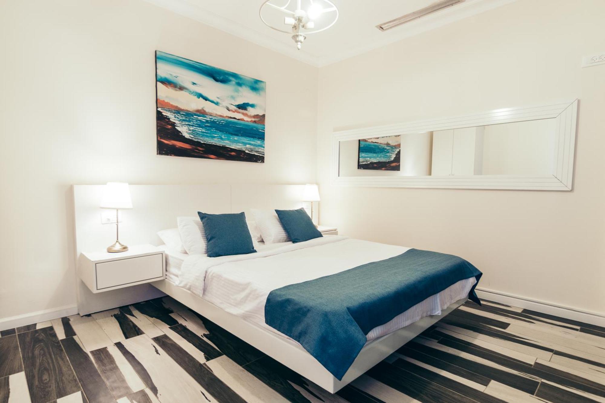 Almog Beach Apt Hotel מלון דירות אלמוג ביץ' Haifa Exterior photo